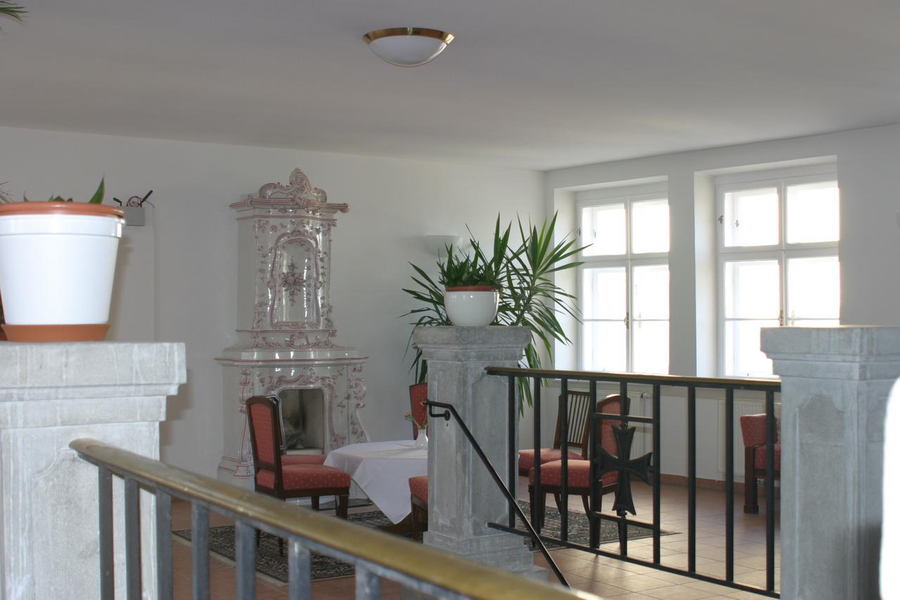 Schloss Gumpoldskirchen Dış mekan fotoğraf