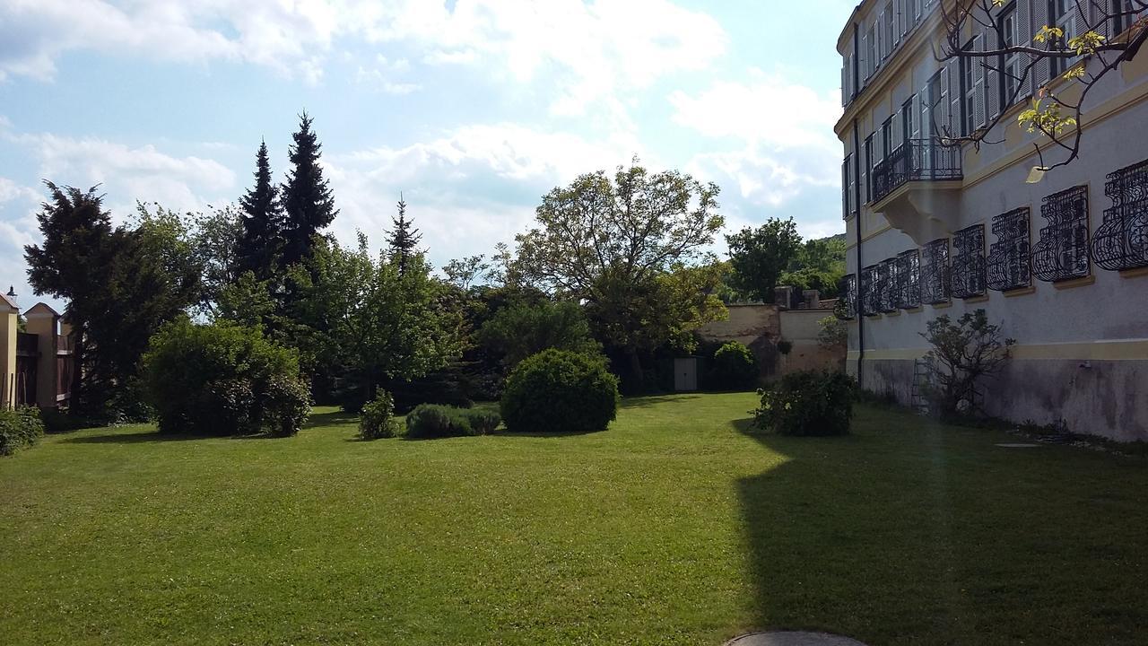 Schloss Gumpoldskirchen Dış mekan fotoğraf